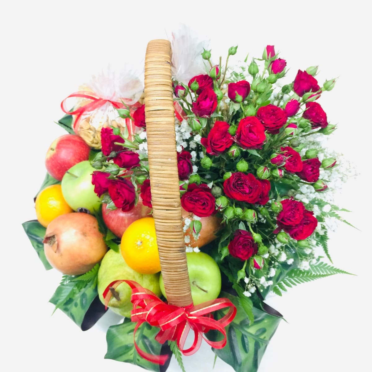 Fruits Hamper-2 Father's day gift hamper from weng hoa flower boutique online delivery.
