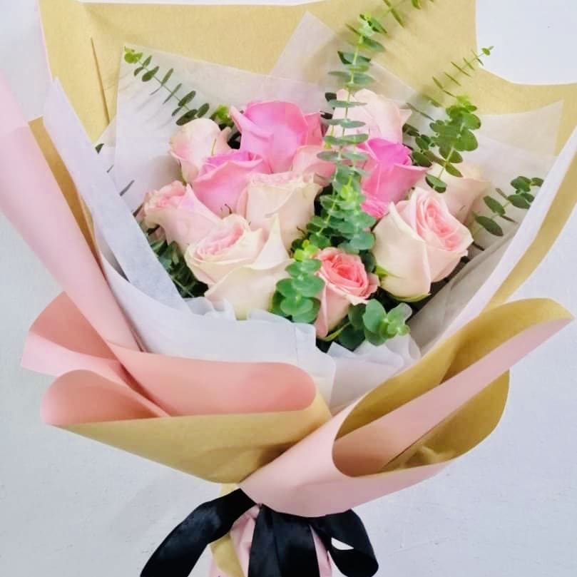 Pink Roses Eucalyptus Bouquet Pink Roses Eucalyptus Bouquet