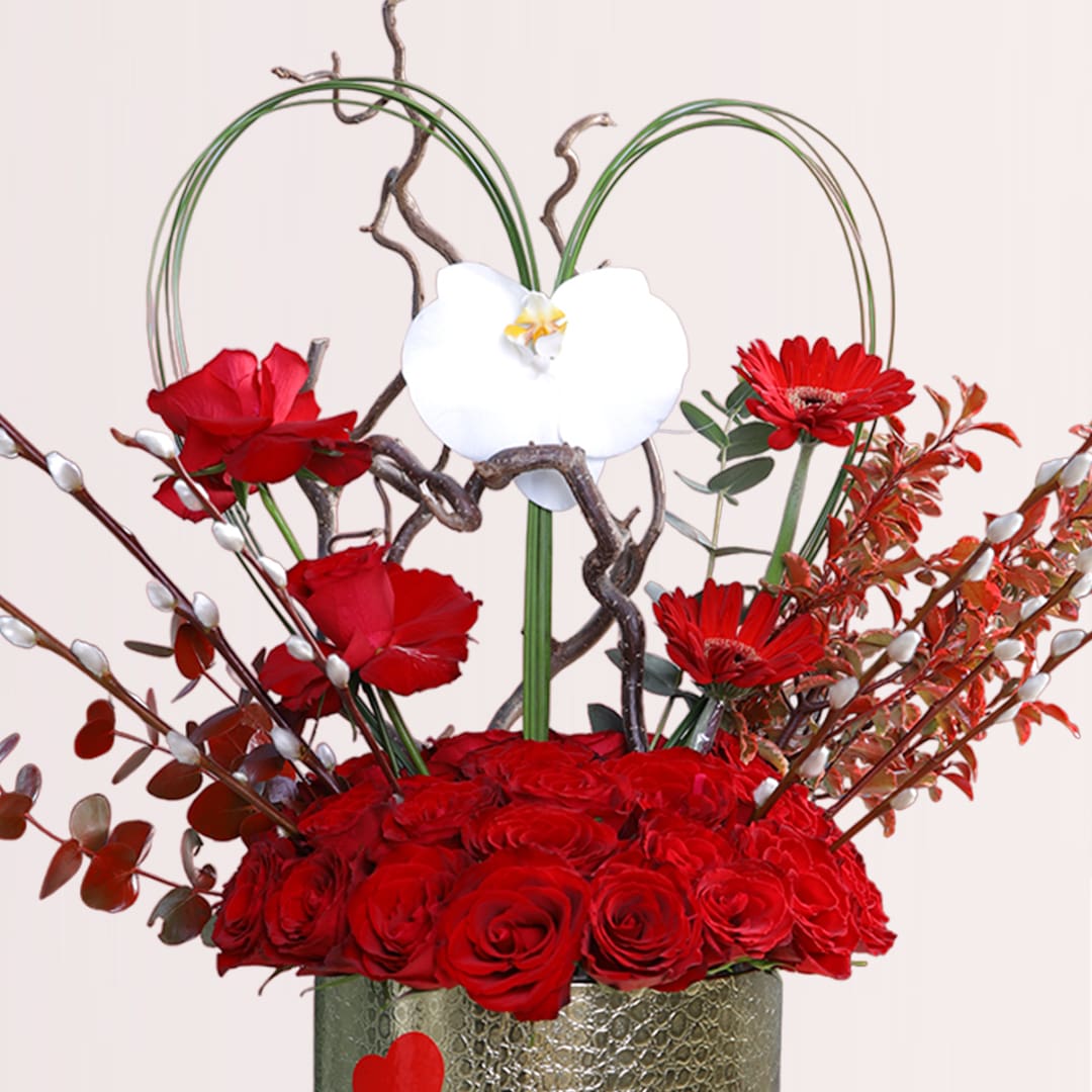 2 book valentines flowers delivery in kl