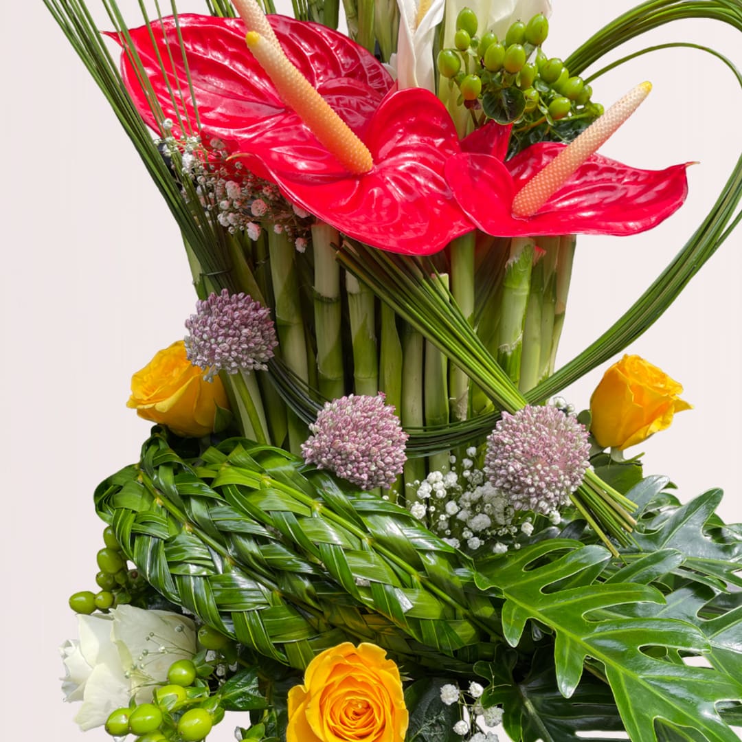 3 (217) send table flowers in kl