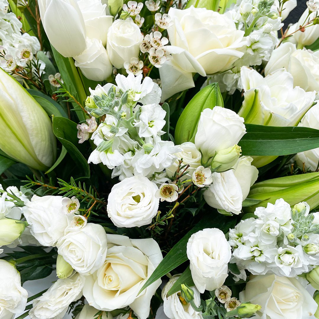 3 (248) send funeral flowers kl