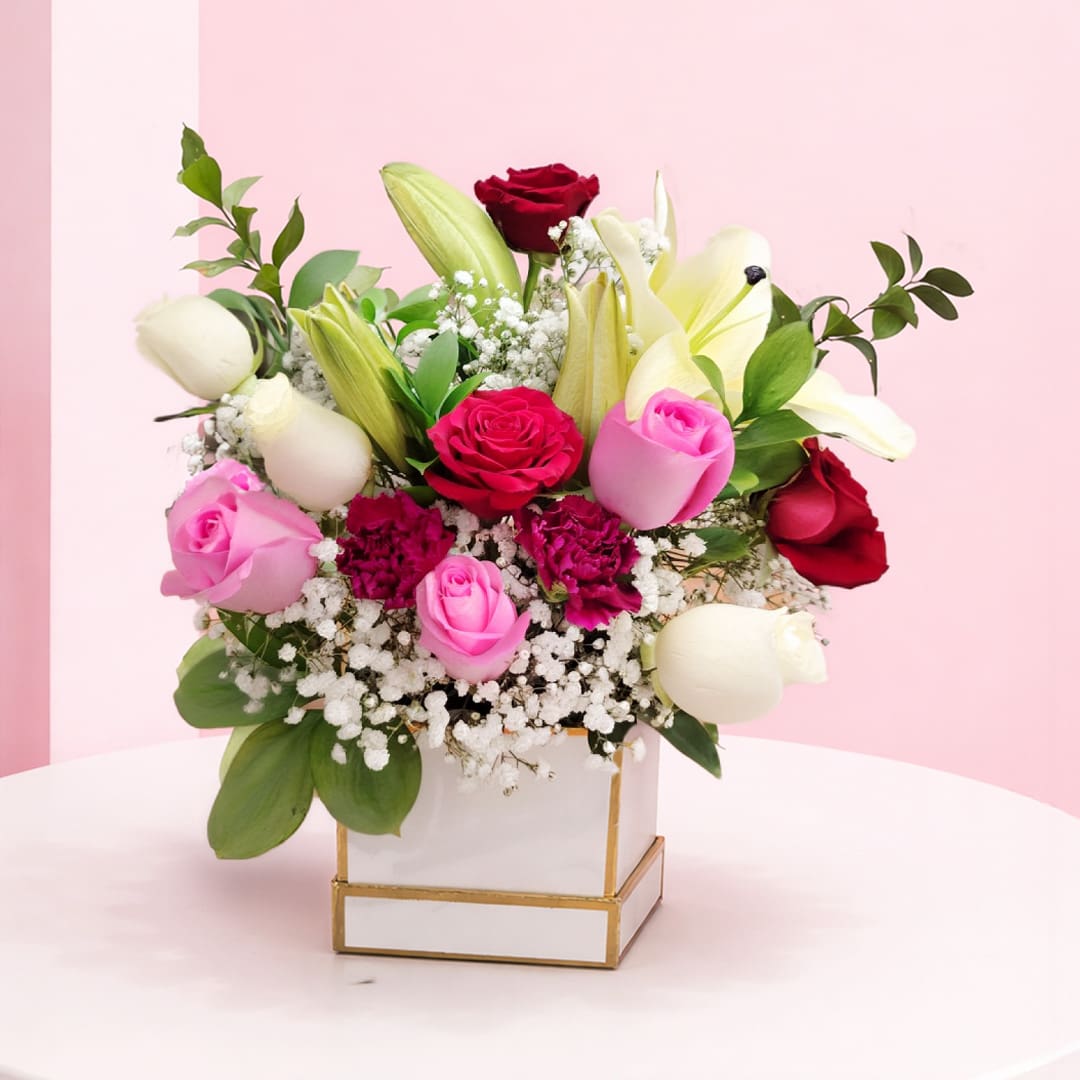 01 White blush rose and lily flower box with white blooms and fresh greenery