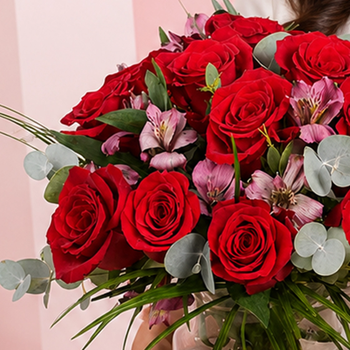 chocolate-cheesecake-flowers-combo_03