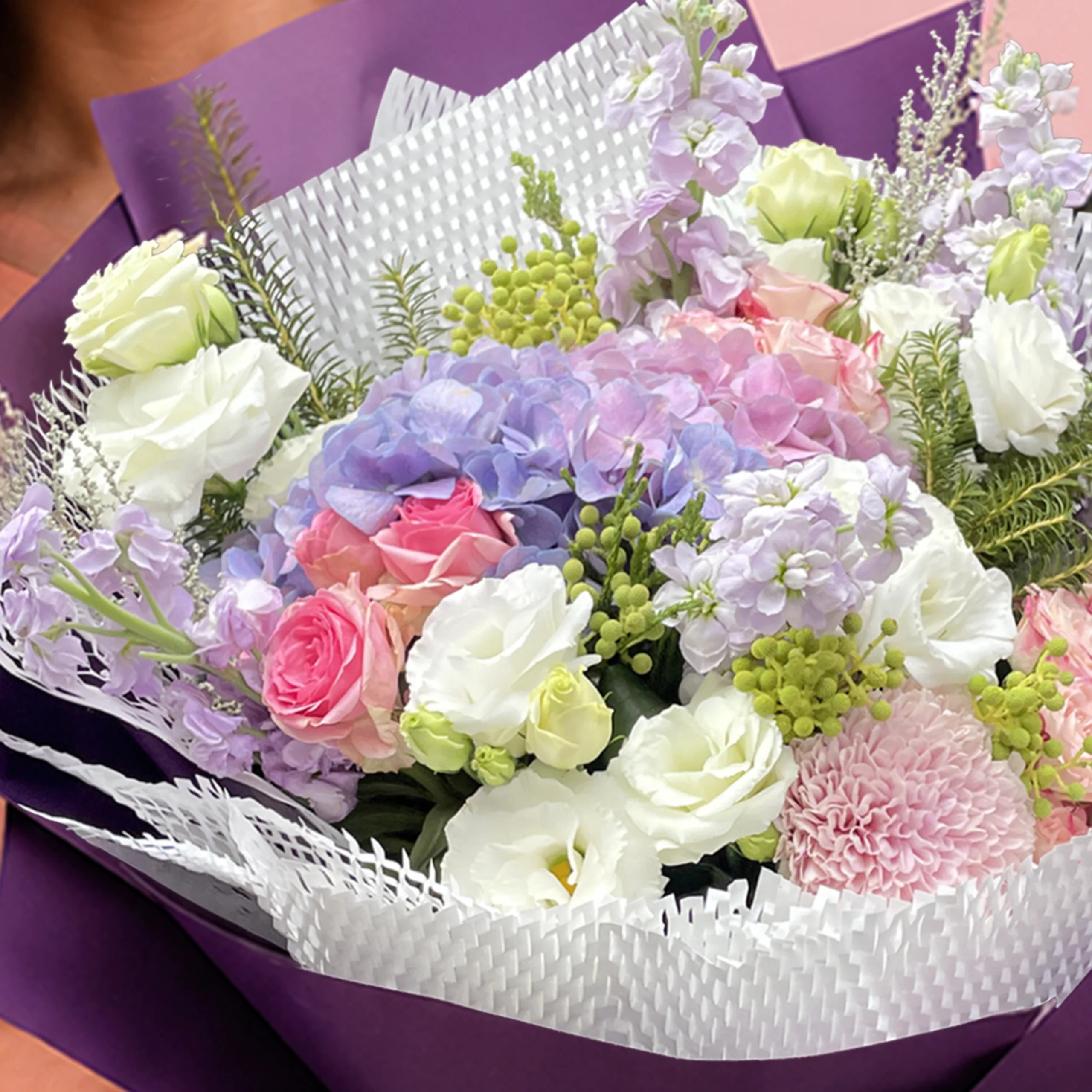 enchanted-bouquet-chiffon-cake-combo_05
