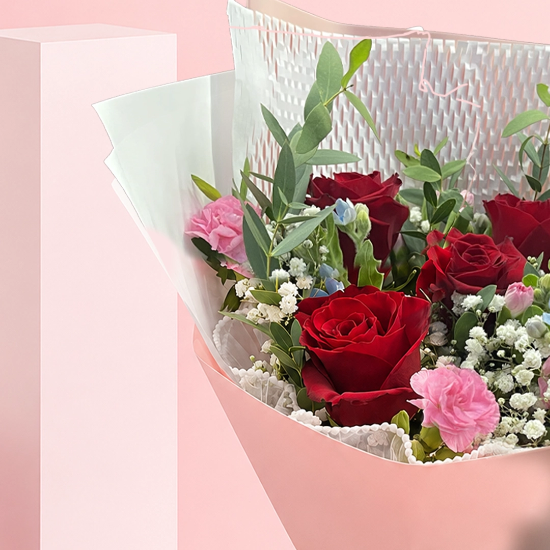 love-in-bloom-bouquet_03