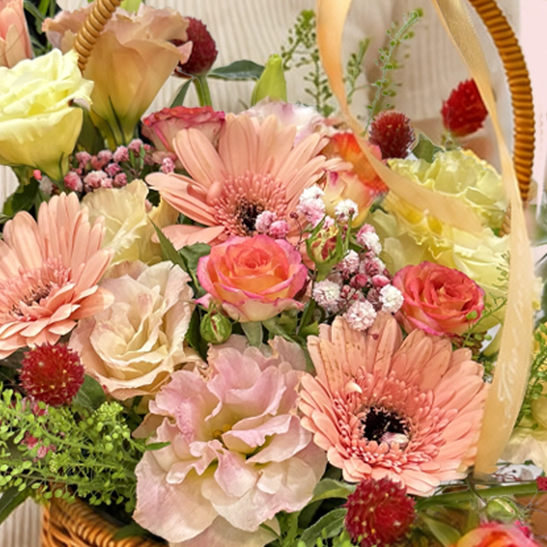 soft-peach-flower-basket_05