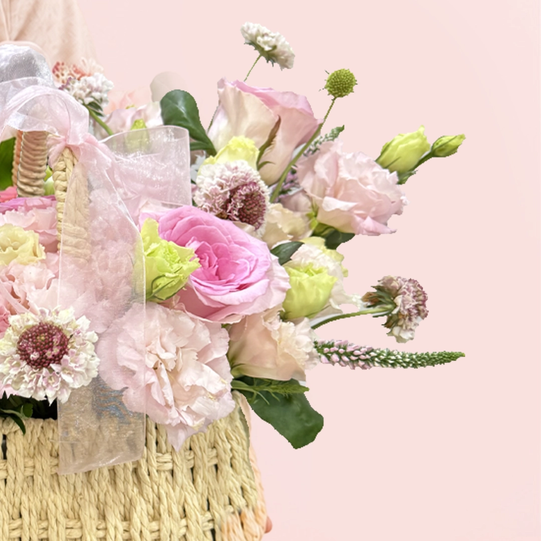 timeless-pink-rose-basket_03